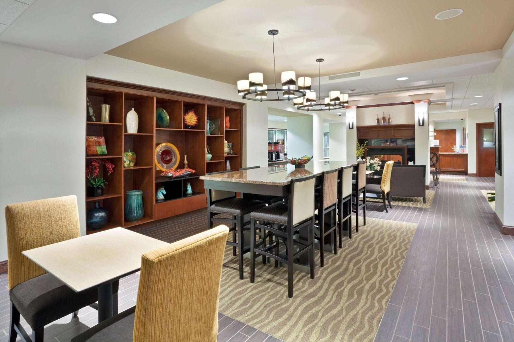 Hampton Inn Clifton Park Exterior photo