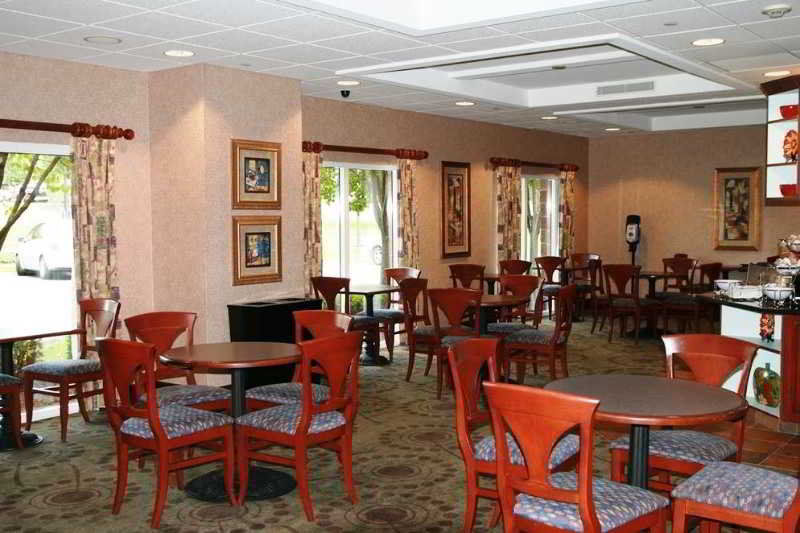 Hampton Inn Clifton Park Restaurant photo
